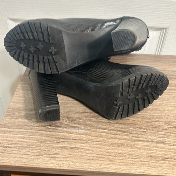 SHOEDAZZLE ANNELI PLATFORM BLOCK HEELS BOOTI LACE UP IN SIZE 10 - Picture 7 of 10